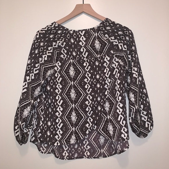 American Eagle blouse - Picture 2 of 3